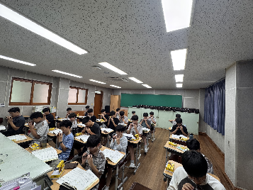 자유학기제&nbsp;주제선택&nbsp;B&nbsp;'오카리나&nbsp;첫걸음'(2기)&nbsp;활동&nbsp;사진