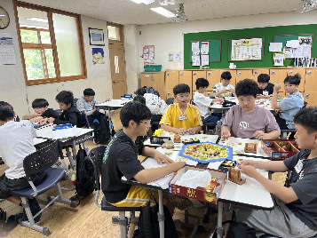 자유학기제&nbsp;주제선택A&nbsp;'신나는&nbsp;기술생활(2기)'&nbsp;활동&nbsp;사진